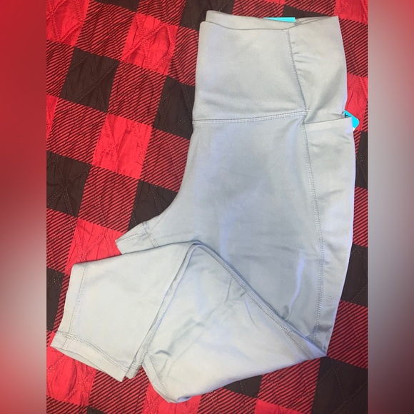 DANSKIN PLUS SIZE LEGGINGS - Picture 2 of 4